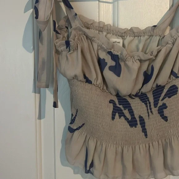 Aritzia X Wilfred | Ballad Camisole Top Smocked Printed Chiffon‎ Tie Shoulder XS - Picture 3 of 6